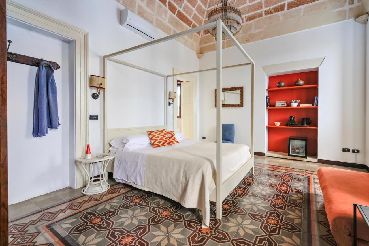 Castriota 19 - Jacuzzi Apartment Sit Lecce Ngoại thất bức ảnh
