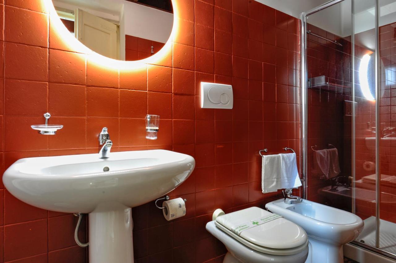 Castriota 19 - Jacuzzi Apartment Sit Lecce Ngoại thất bức ảnh