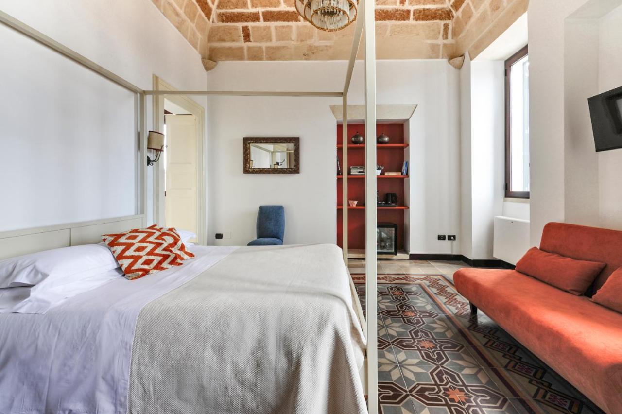 Castriota 19 - Jacuzzi Apartment Sit Lecce Ngoại thất bức ảnh