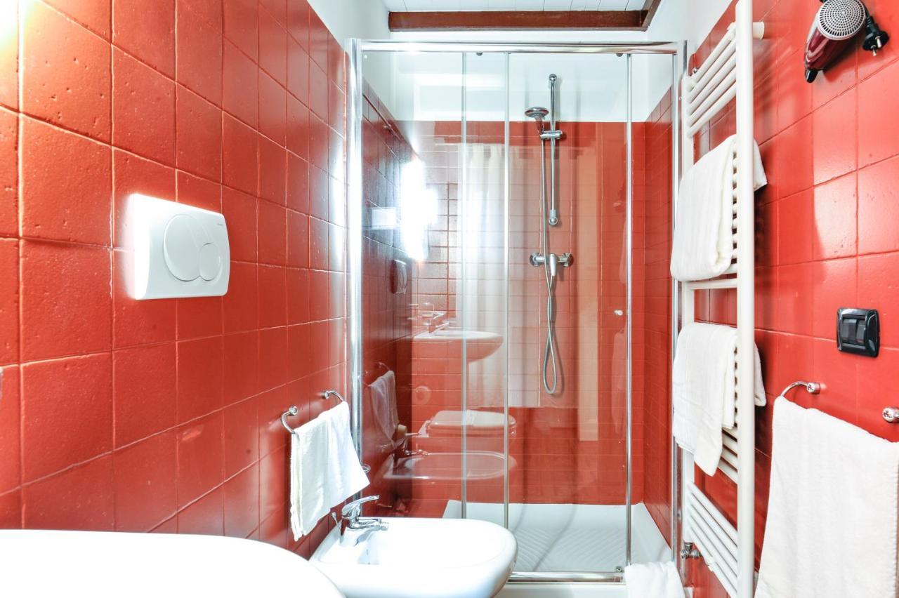 Castriota 19 - Jacuzzi Apartment Sit Lecce Ngoại thất bức ảnh